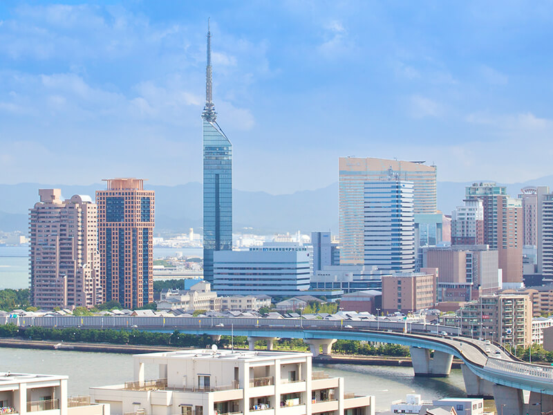 Photo of Fukuoka City, the location of Kyushu Eisu Gakkan